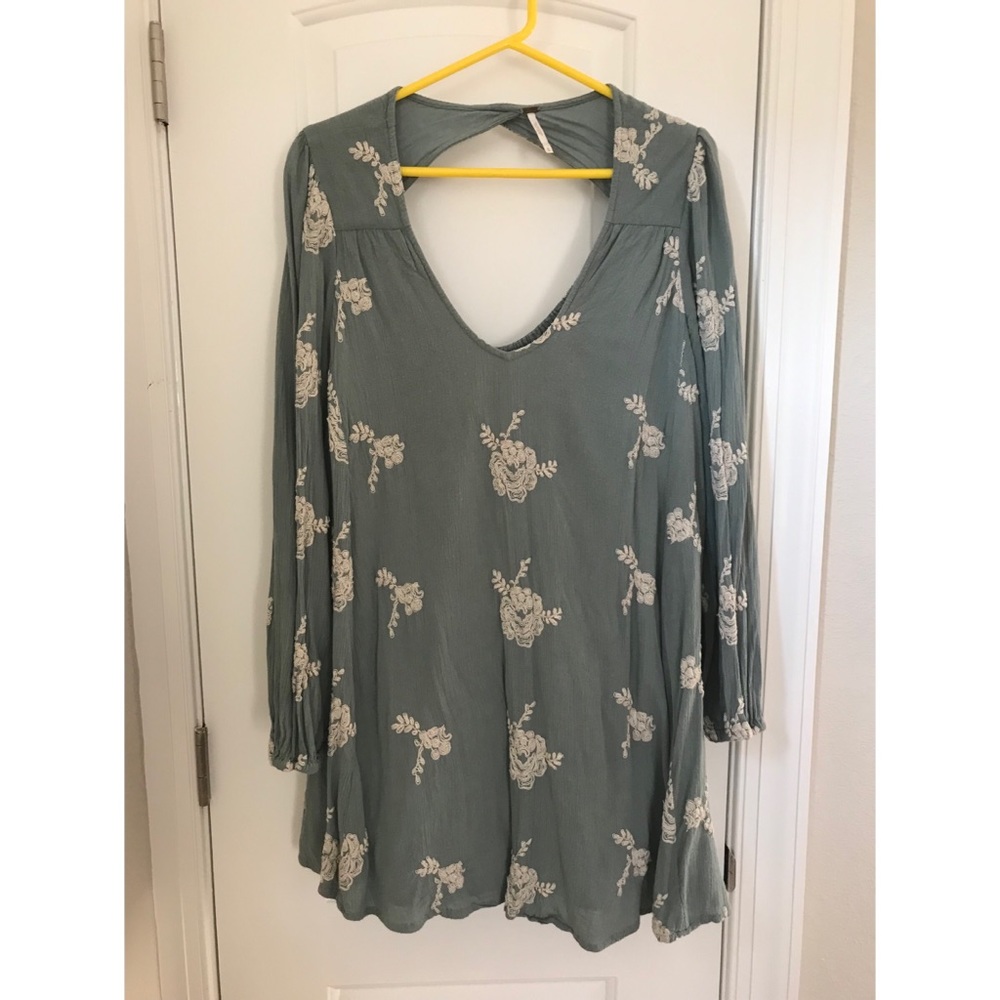 Free People Emma Embroidered dress, size M